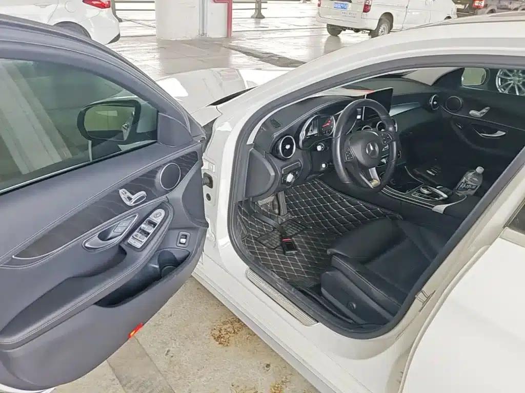 2017 Mercedes-Benz C-Class Facelift C 180 L Fashion Sport Edition — миниатюра 16