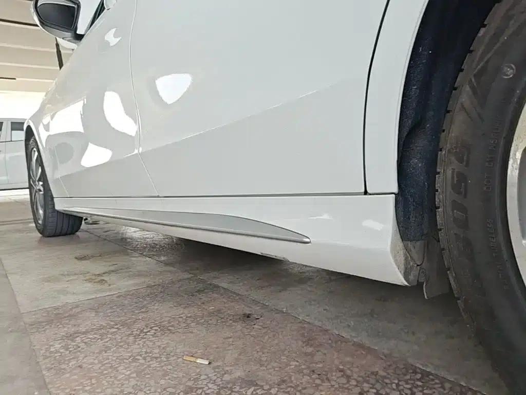 2017 Mercedes-Benz C-Class Facelift C 180 L Fashion Sport Edition — миниатюра 22