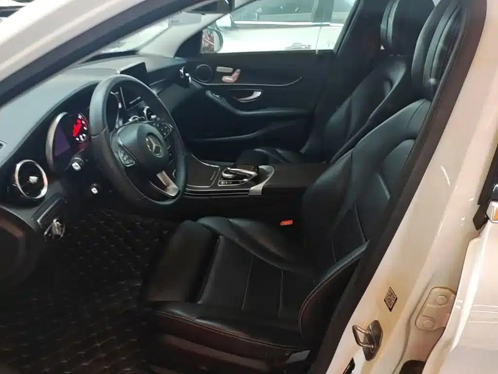 2016 Mercedes-Benz C-Class C 200 L Sport — миниатюра 15