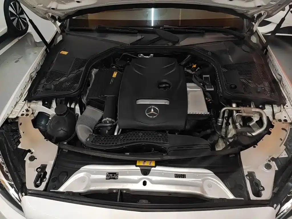 2016 Mercedes-Benz C-Class C 200 L Sport — миниатюра 20