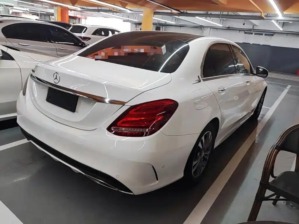 2016 Mercedes-Benz C-Class C 200 L Sport — миниатюра 7