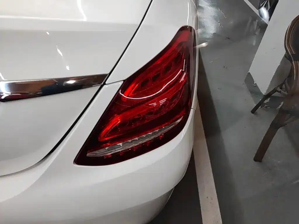 2016 Mercedes-Benz C-Class C 200 L Sport — миниатюра 8