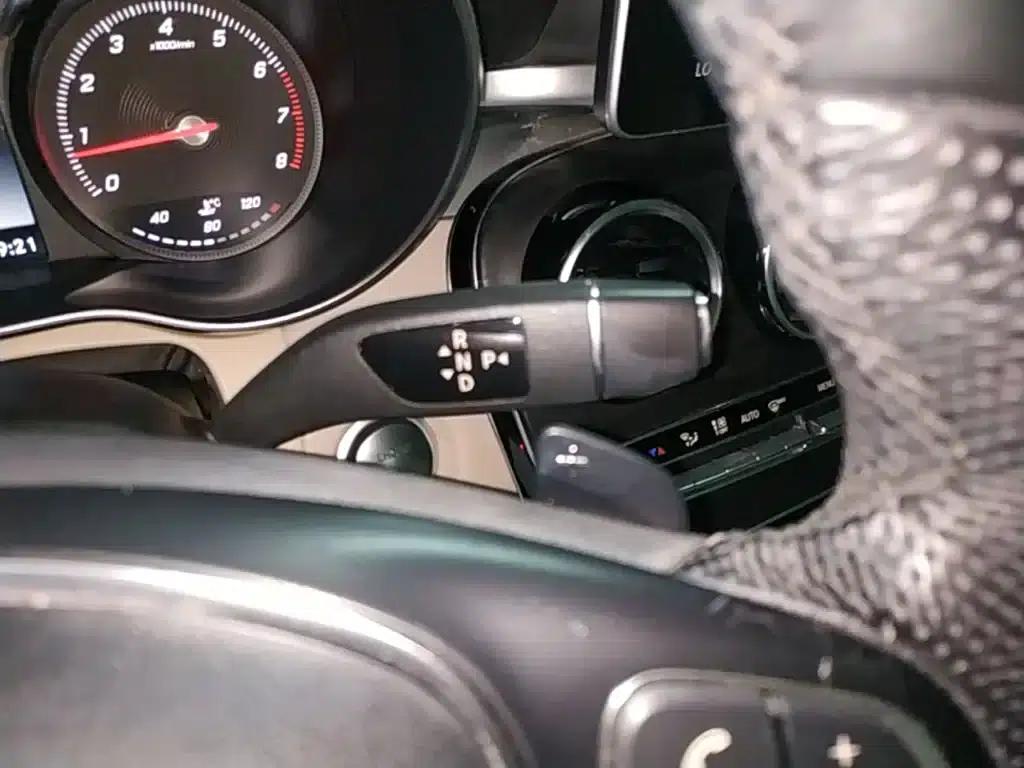 2015 Mercedes-Benz C-Class C 200 L Sport — миниатюра 14