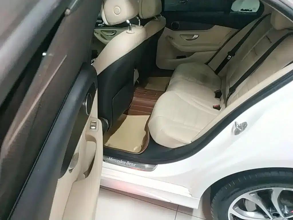 2015 Mercedes-Benz C-Class C 200 L Sport — миниатюра 17