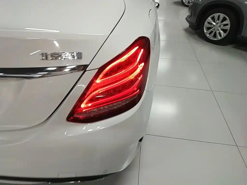 2015 Mercedes-Benz C-Class C 200 L Sport — миниатюра 8