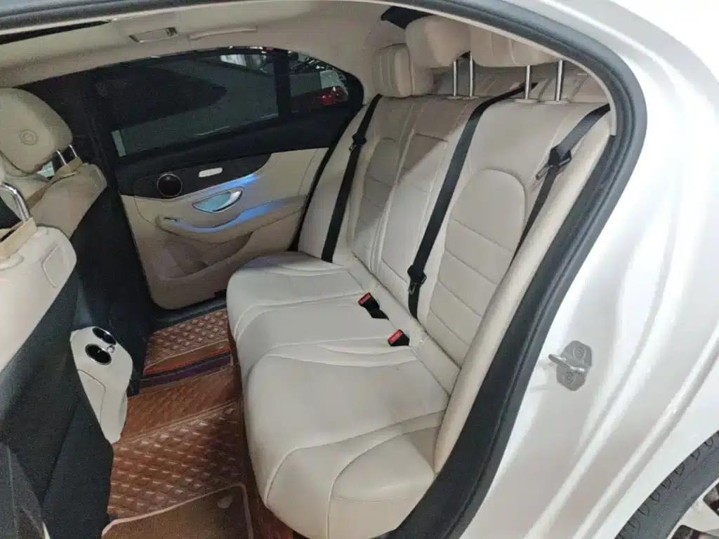 2015 Mercedes-Benz C-Class C 200 L 4MATIC Sport Edition — миниатюра 17