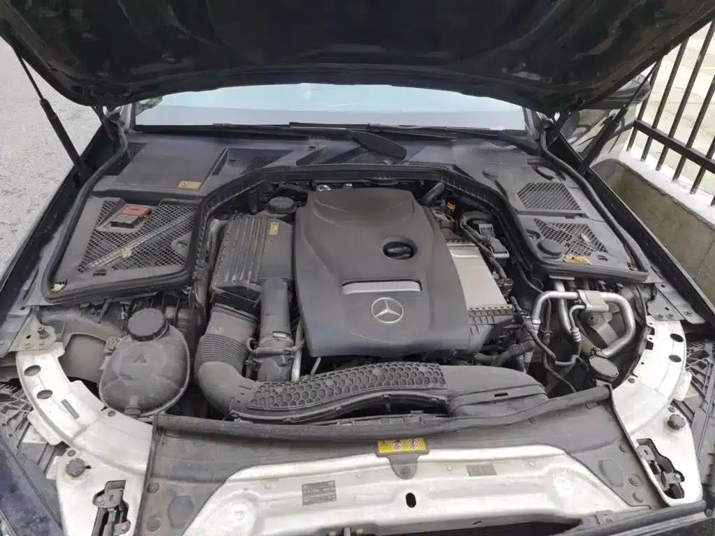 Mercedes-Benz C-Class 2015 Facelift C 200 L Sport — миниатюра 11