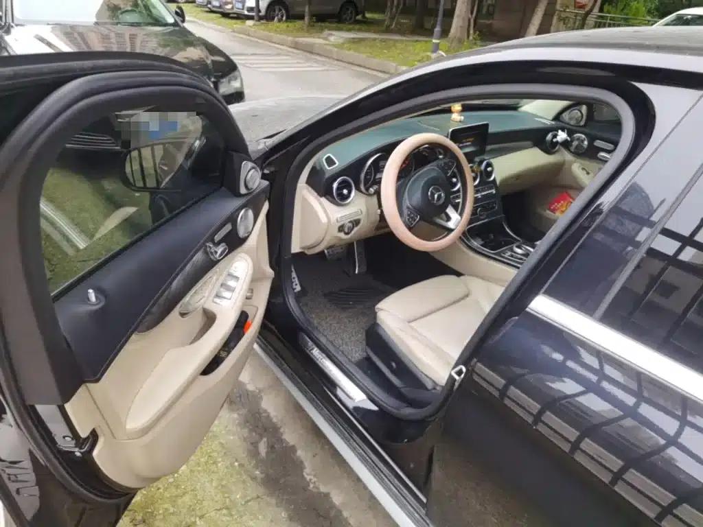 Mercedes-Benz C-Class 2015 Facelift C 200 L Sport — миниатюра 14