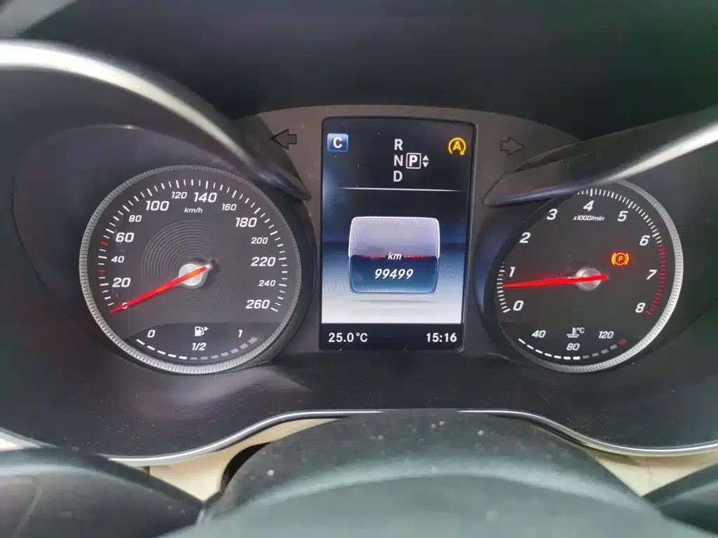 Mercedes-Benz C-Class 2015 Facelift C 200 L Sport — миниатюра 4