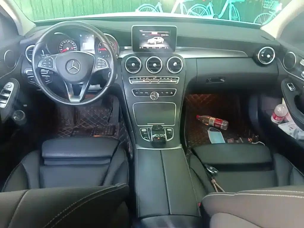 2017 Mercedes-Benz C-Class C 200 L Sport Edition — миниатюра 16