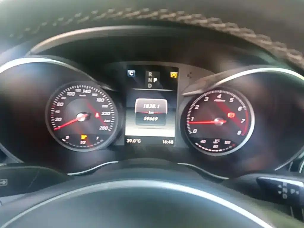 2017 Mercedes-Benz C-Class C 200 L Sport Edition — миниатюра 18
