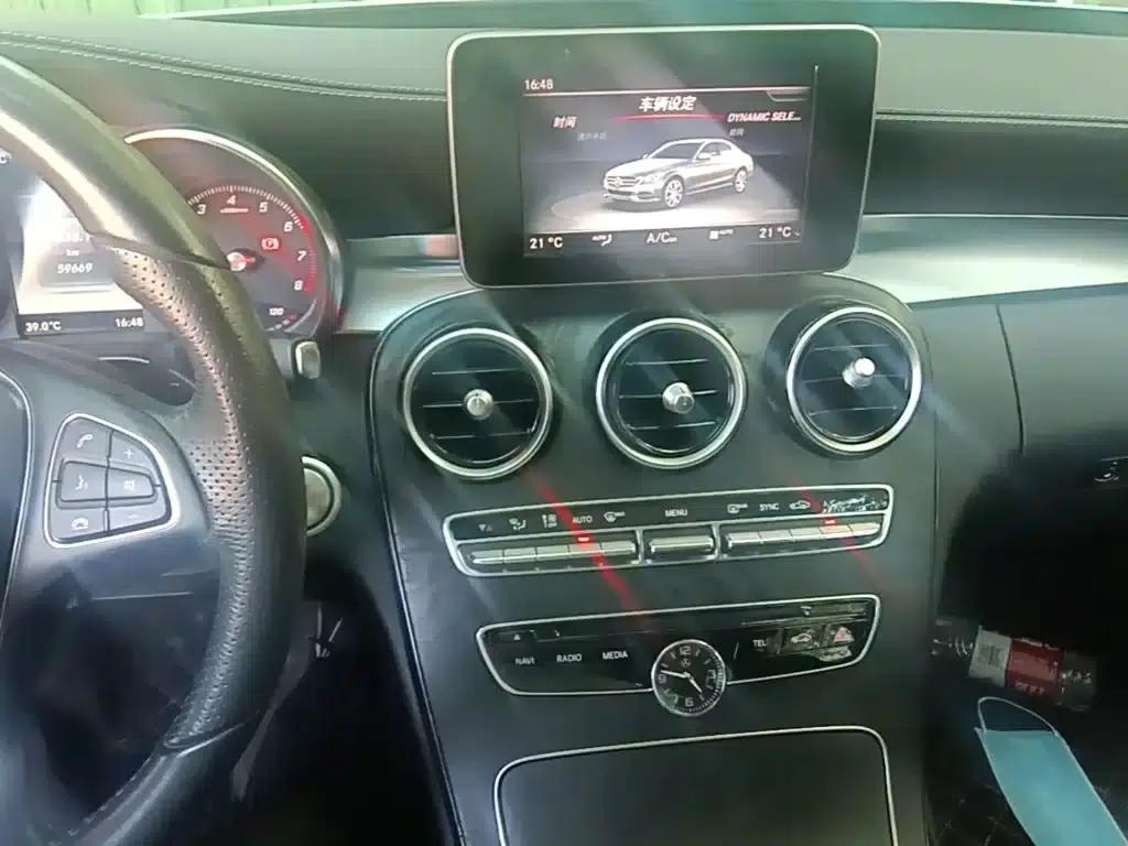 2017 Mercedes-Benz C-Class C 200 L Sport Edition — миниатюра 20