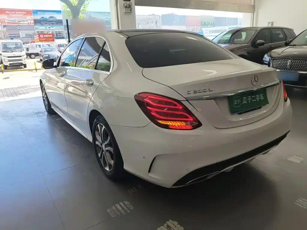 2015 Mercedes-Benz C-Class C 200 L Sport — миниатюра 5