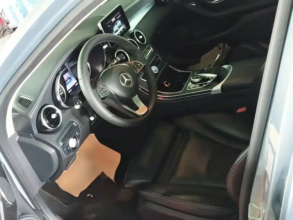 2016 Mercedes-Benz C-Class C 200 L Sport — миниатюра 15