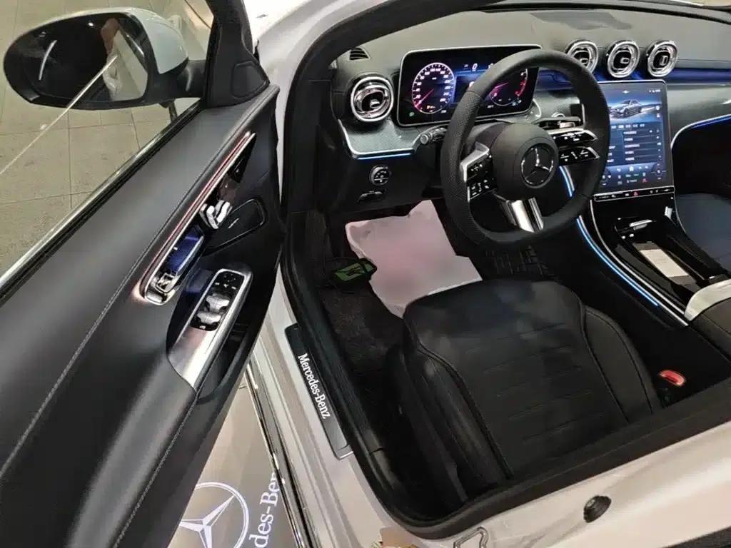 Mercedes-Benz C-Class 2024 Facelift C 260 L Sport Edition — миниатюра 16