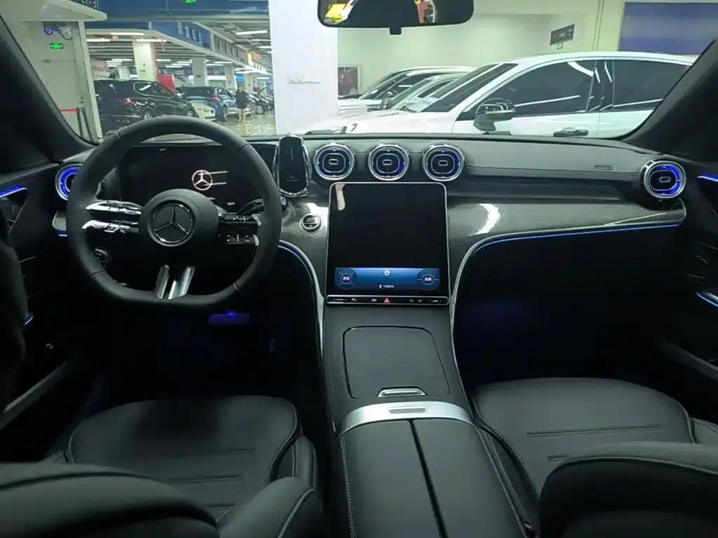 Mercedes-Benz C-Class 2025 Facelift C 260 L Sport Edition — миниатюра 10