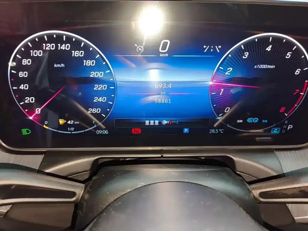 Mercedes-Benz C-Class 2022 Facelift C 200 L Sport Edition — миниатюра 12