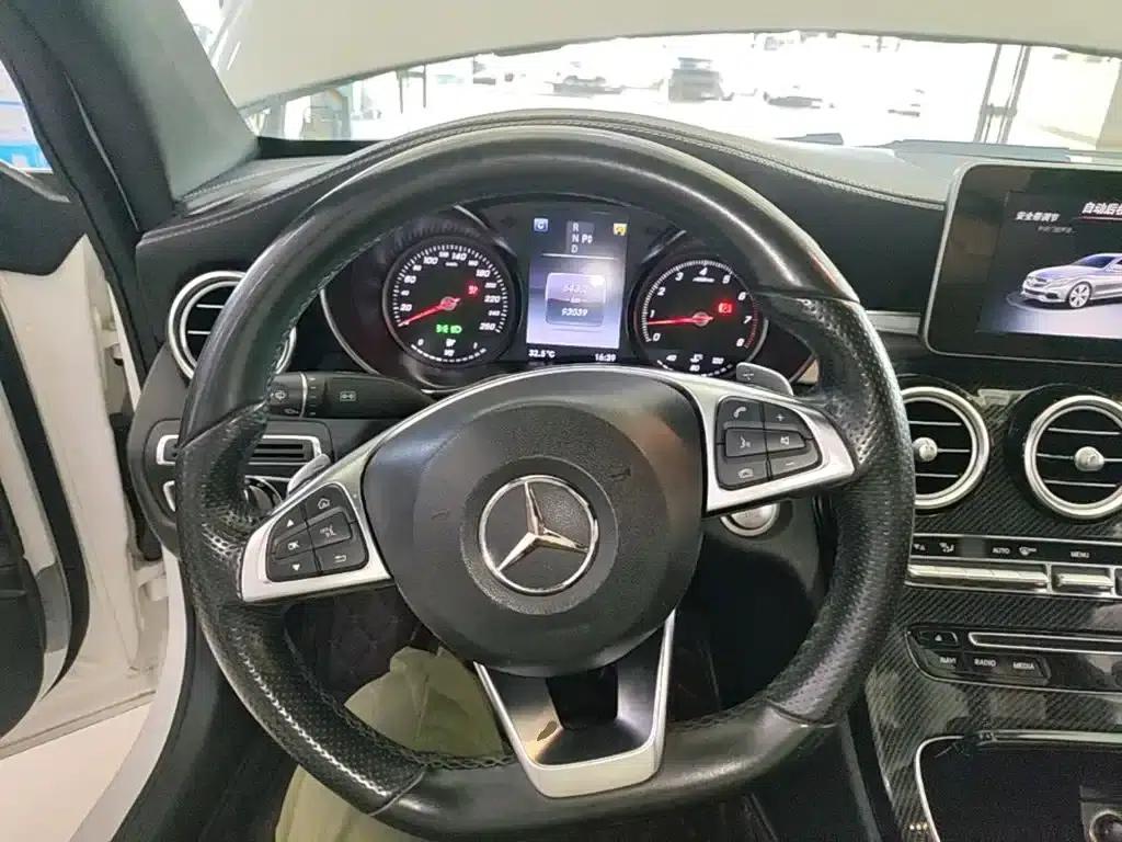 Imported Mercedes-Benz C-Class 2017 C 200 Coupe — миниатюра 11