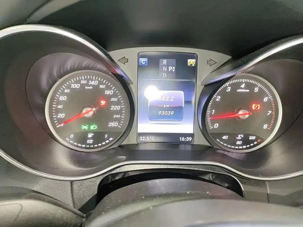 Imported Mercedes-Benz C-Class 2017 C 200 Coupe — миниатюра 12