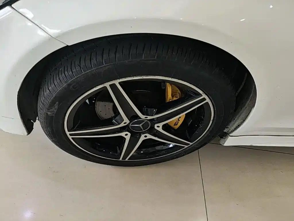Imported Mercedes-Benz C-Class 2017 C 200 Coupe — миниатюра 23