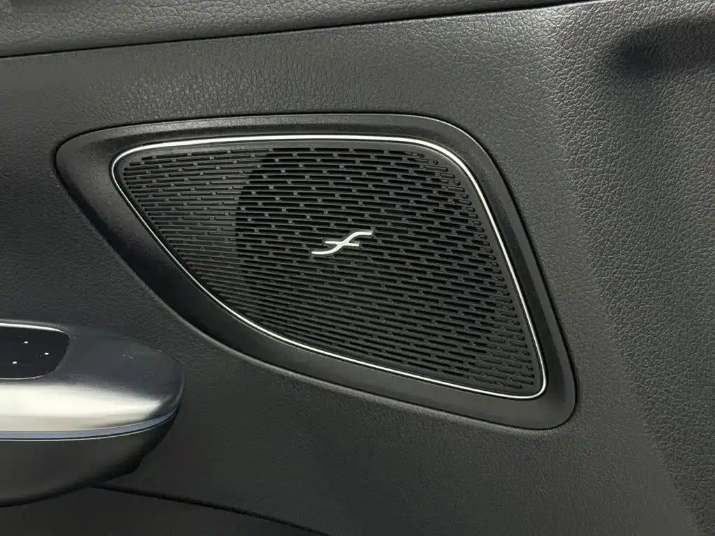 Mercedes-Benz C-Class PHEV 2023 C 350 eL — миниатюра 13