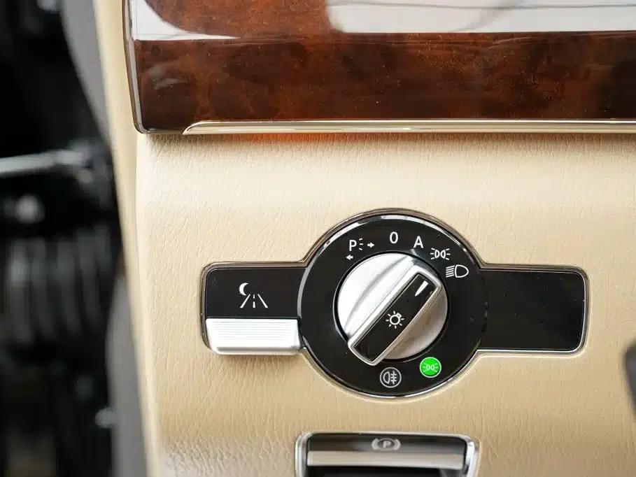 2010 Mercedes-Benz S-Class S 350 L 4MATIC — миниатюра 17