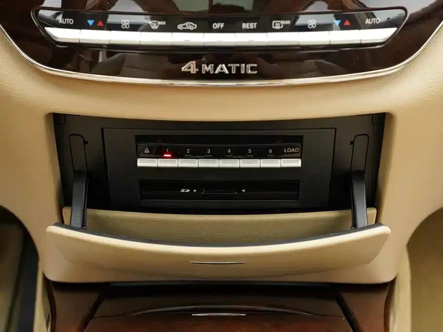 2010 Mercedes-Benz S-Class S 350 L 4MATIC — миниатюра 19
