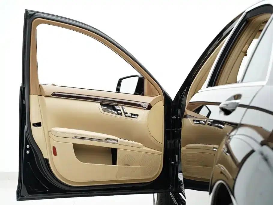 2010 Mercedes-Benz S-Class S 350 L 4MATIC — миниатюра 26