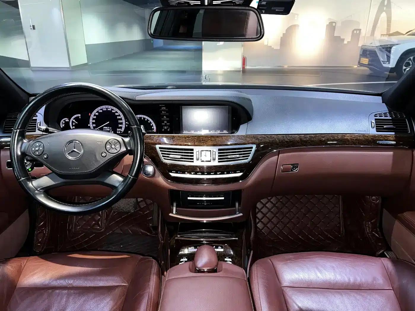 Mercedes-Benz S-Class 2012 S 300 L Grand Edition — миниатюра 16