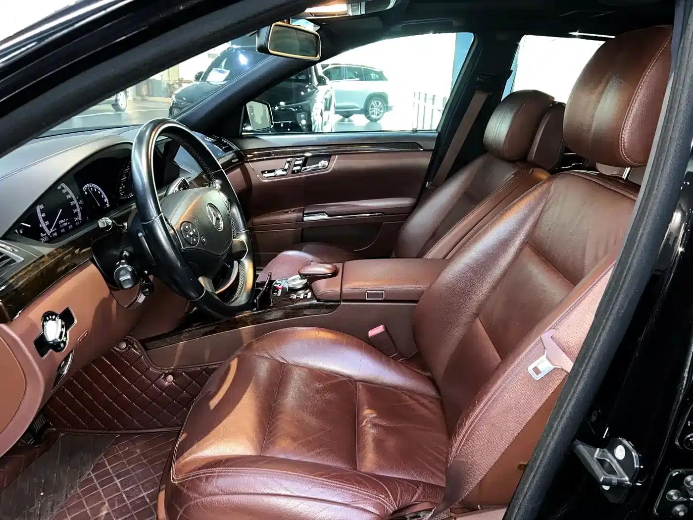 Mercedes-Benz S-Class 2012 S 300 L Grand Edition — миниатюра 10
