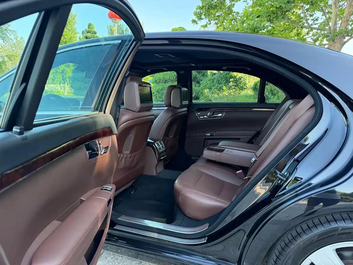 Mercedes-Benz S-Class 2012 S 300 L Grand Edition — миниатюра 11