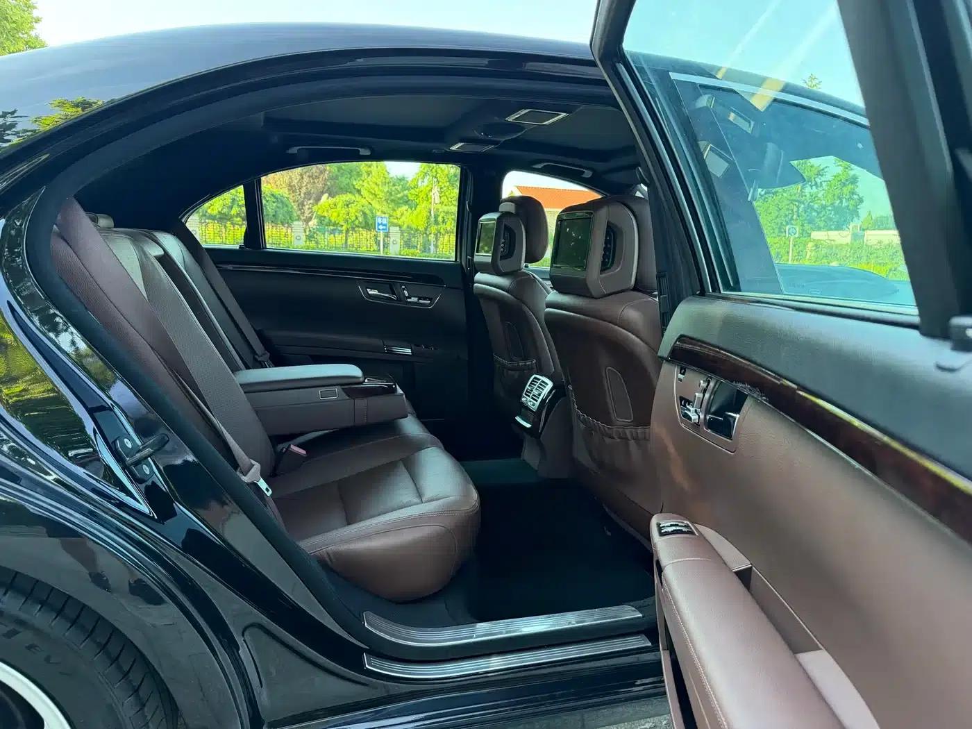 Mercedes-Benz S-Class 2012 S 300 L Grand Edition — миниатюра 12