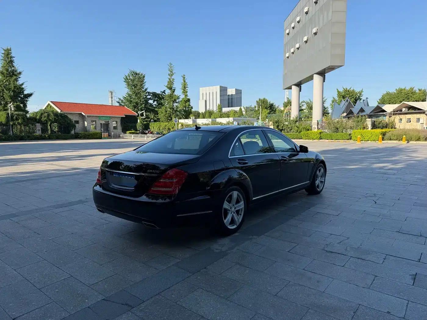 Mercedes-Benz S-Class 2012 S 300 L Grand Edition — миниатюра 5