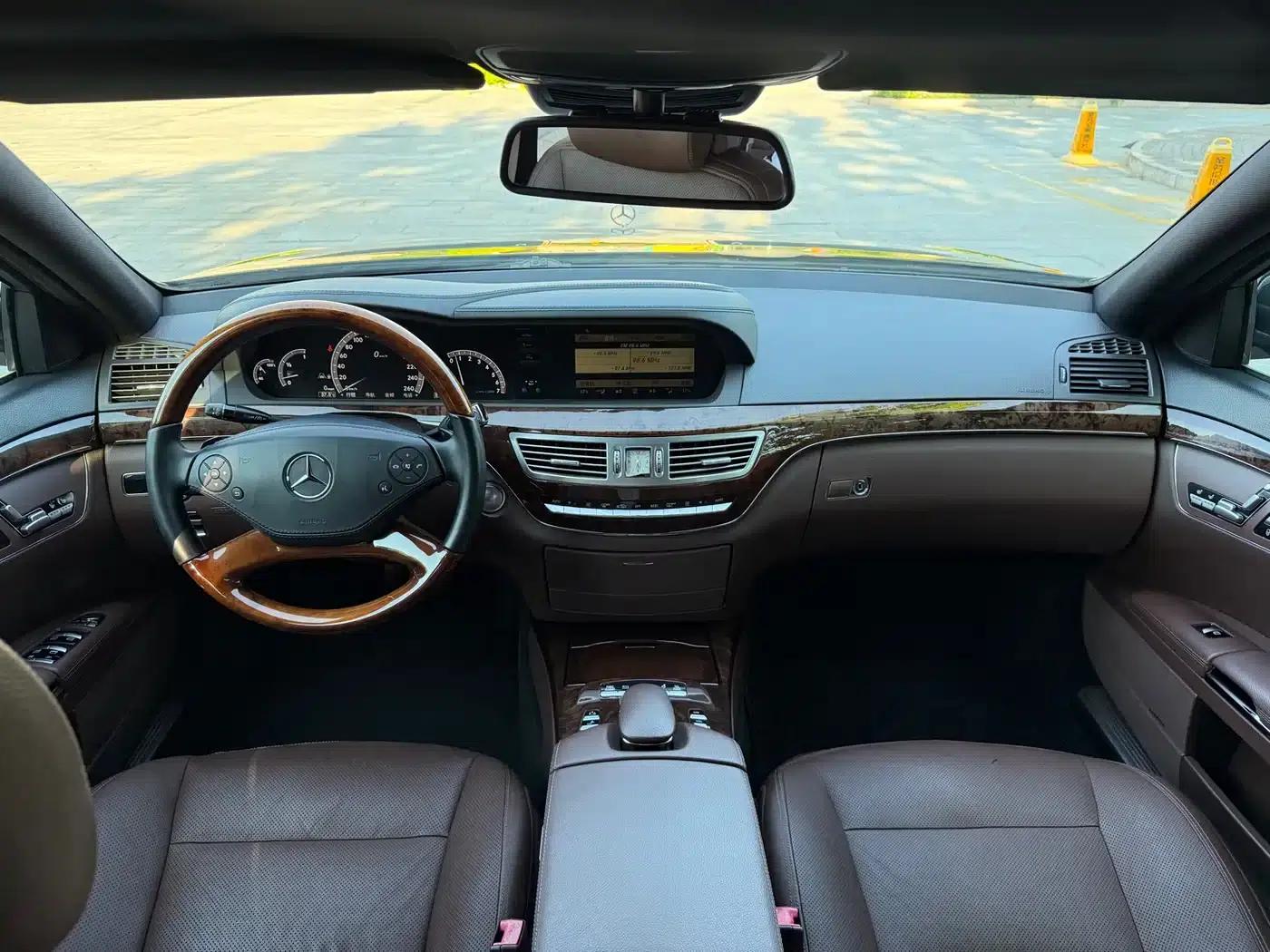 Mercedes-Benz S-Class 2012 S 300 L Grand Edition — миниатюра 10