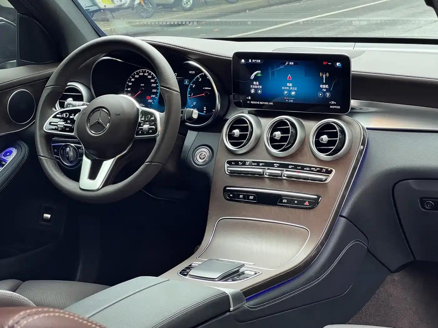2022 Mercedes-Benz GLC 260 L 4MATIC Luxury — миниатюра 12