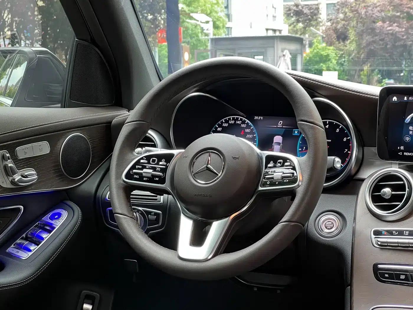 2022 Mercedes-Benz GLC 260 L 4MATIC Luxury — миниатюра 13