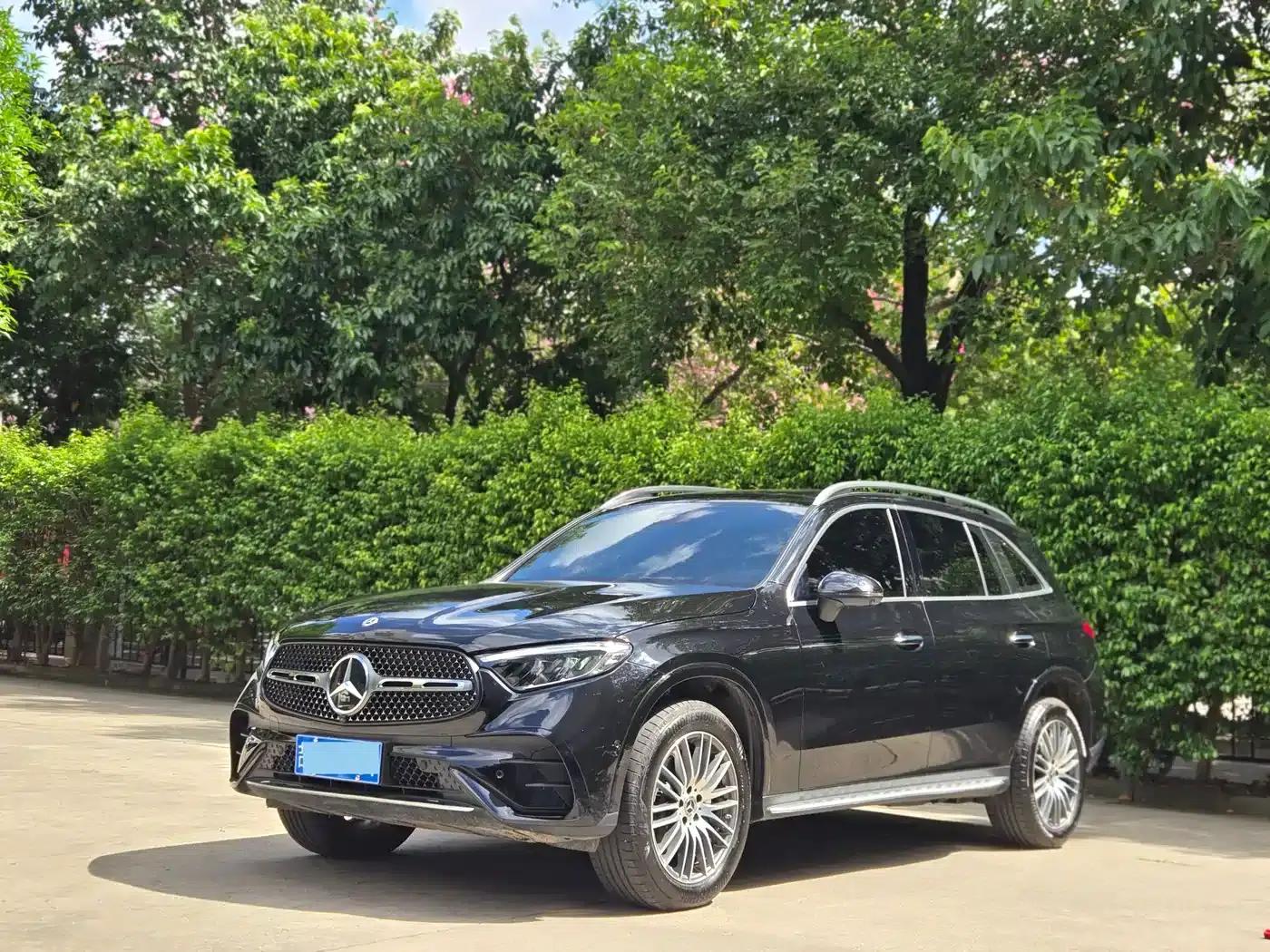 2024 Mercedes-Benz GLC 260 L 4MATIC Dynamic 5-seater — миниатюра 1