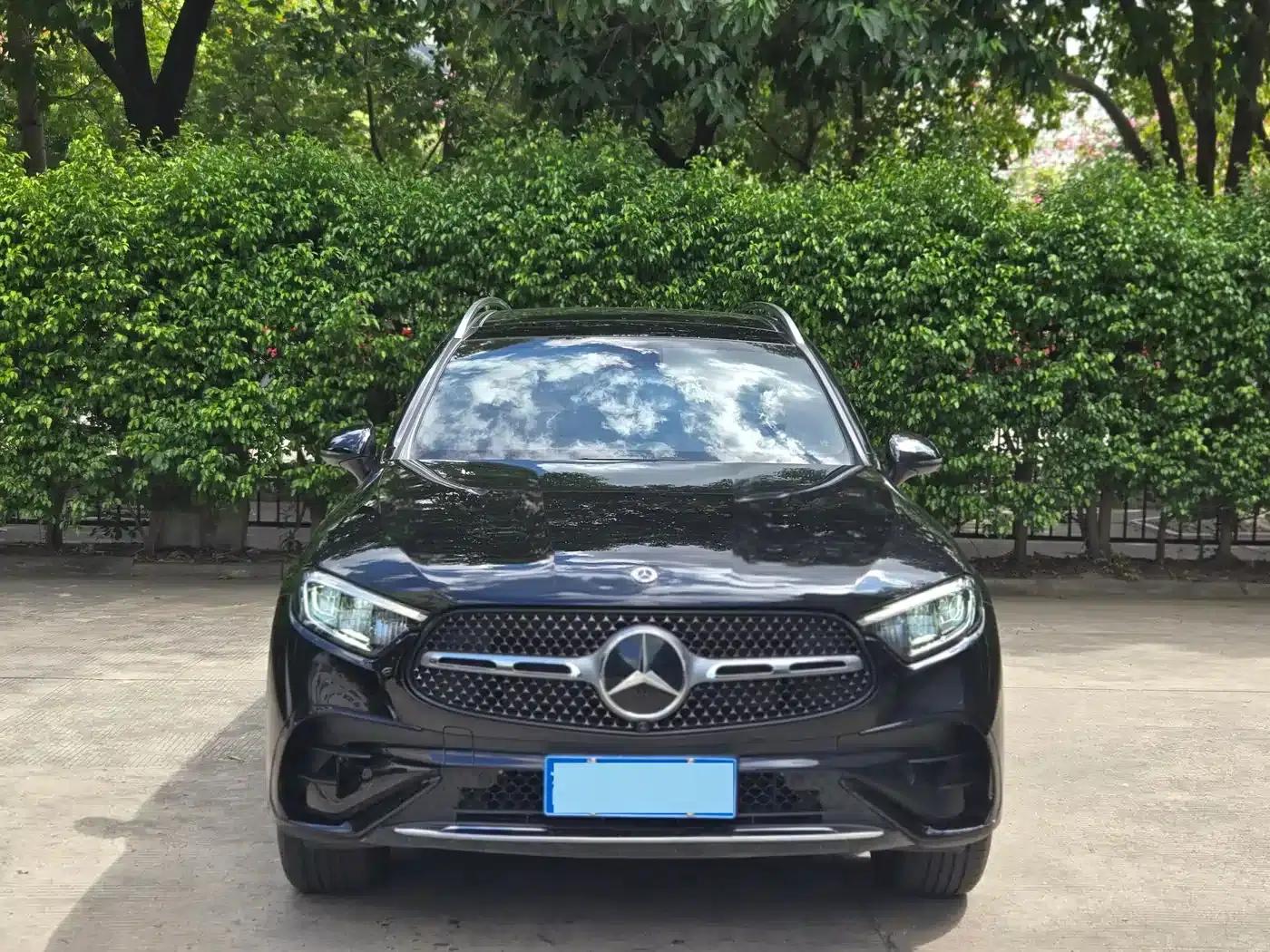 2024 Mercedes-Benz GLC 260 L 4MATIC Dynamic 5-seater — миниатюра 2