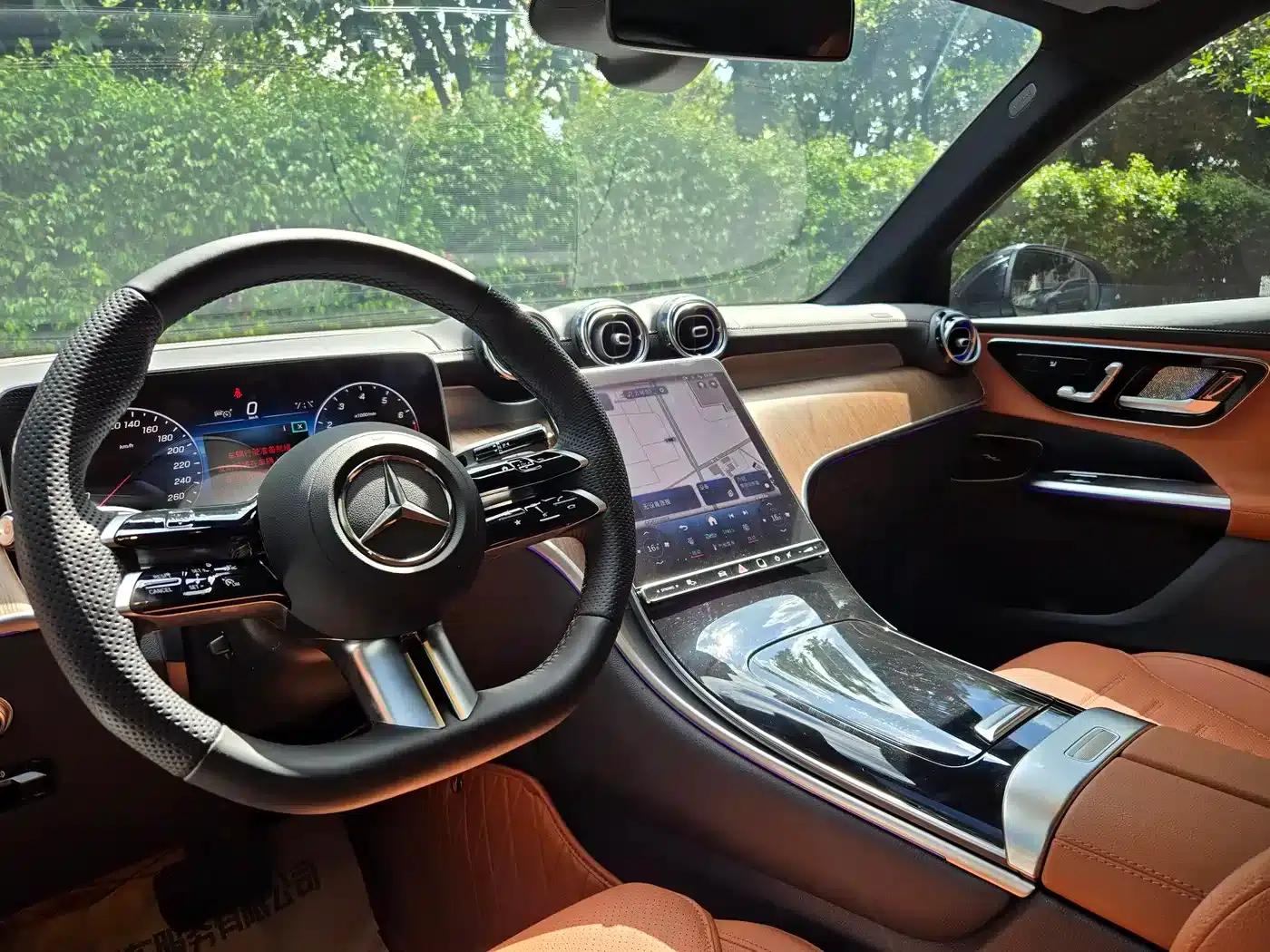 2024 Mercedes-Benz GLC 260 L 4MATIC Dynamic 5-seater — миниатюра 9