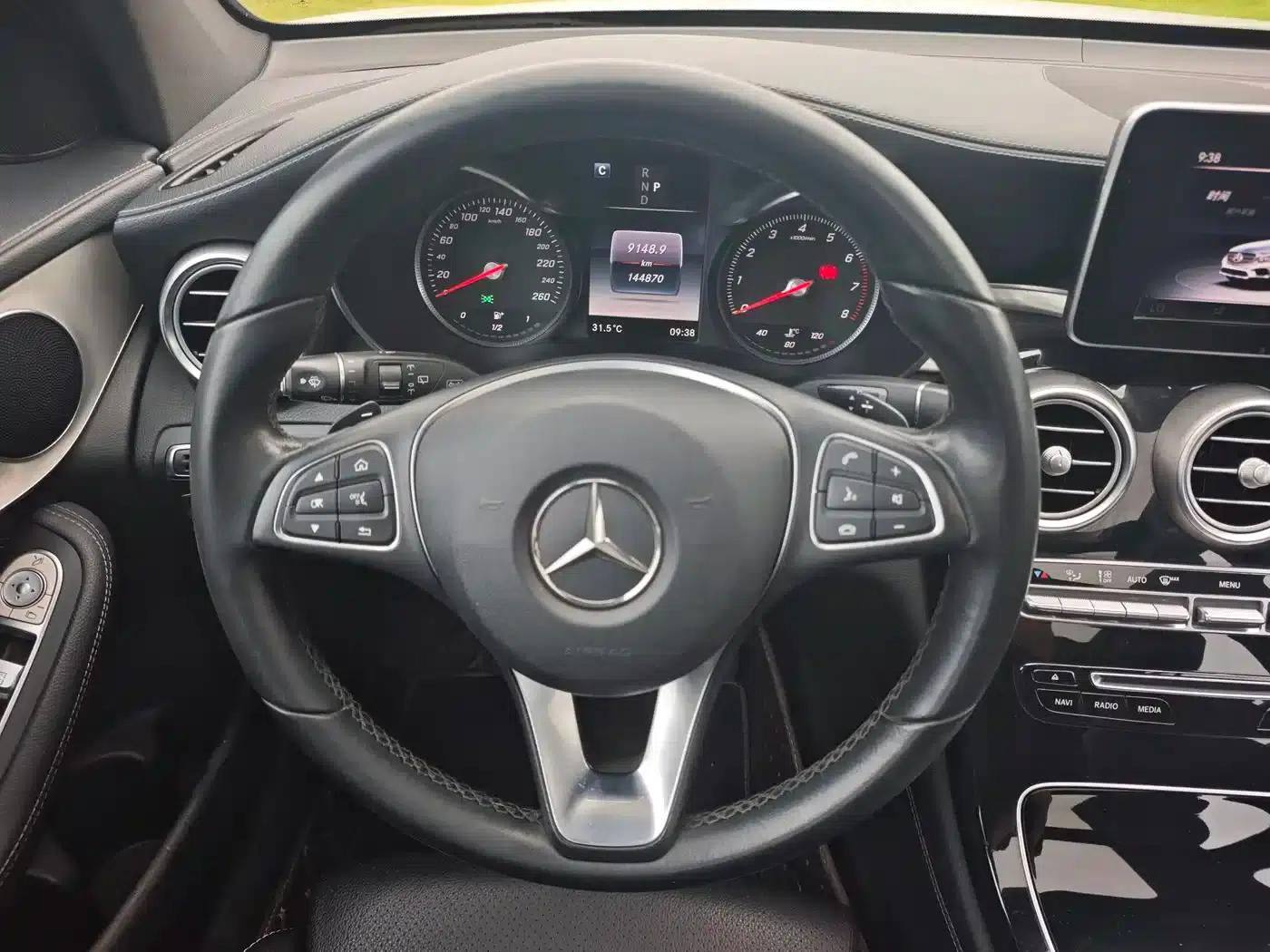2017 Mercedes-Benz GLC 200 4MATIC — миниатюра 16