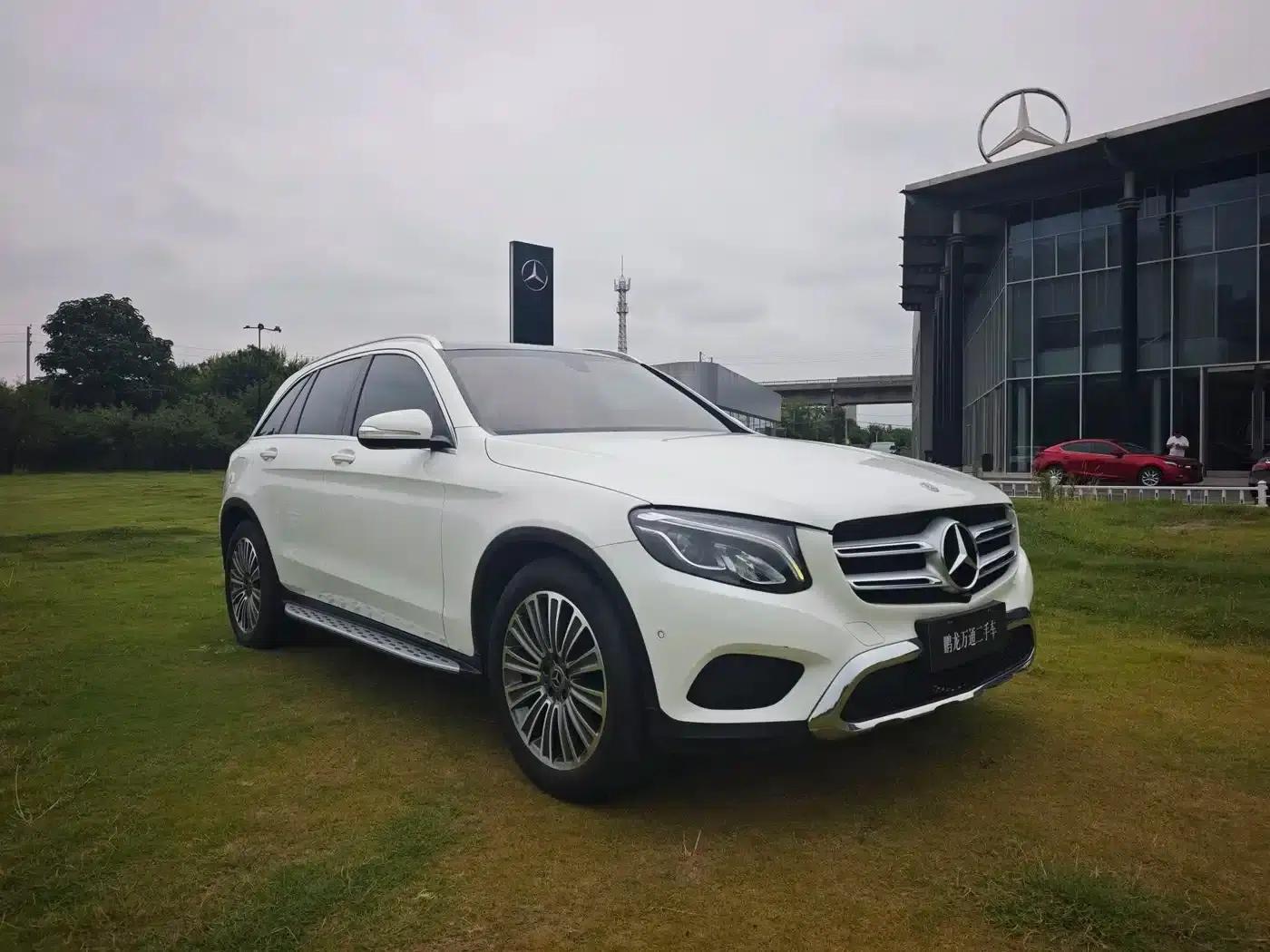 2017 Mercedes-Benz GLC 200 4MATIC — миниатюра 3