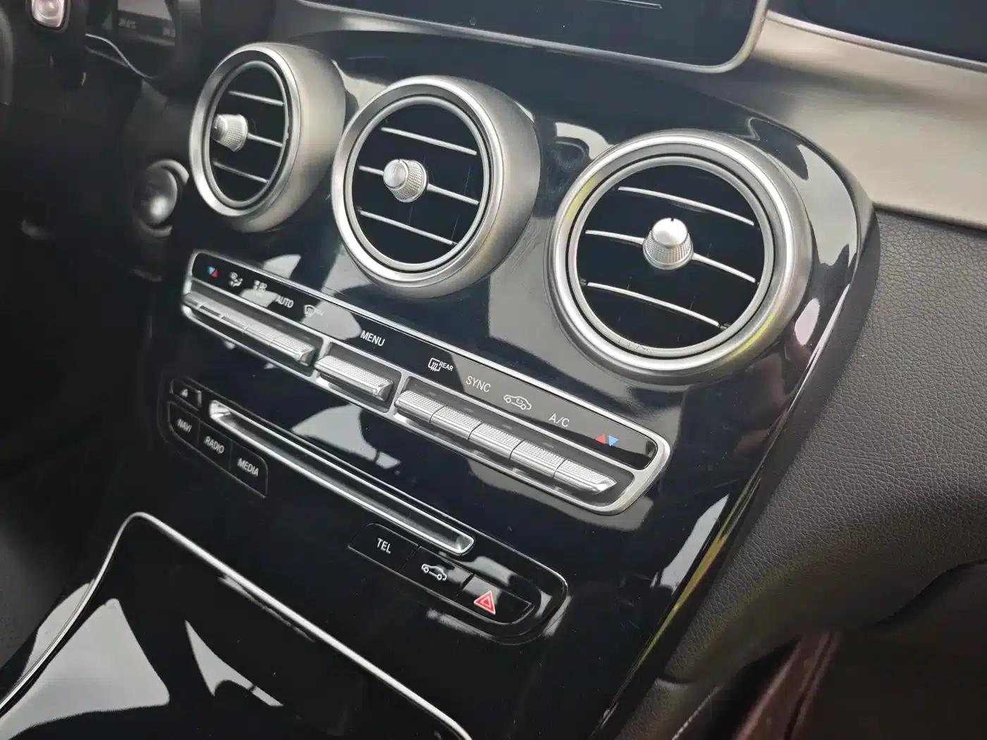2017 Mercedes-Benz GLC 200 4MATIC — миниатюра 21