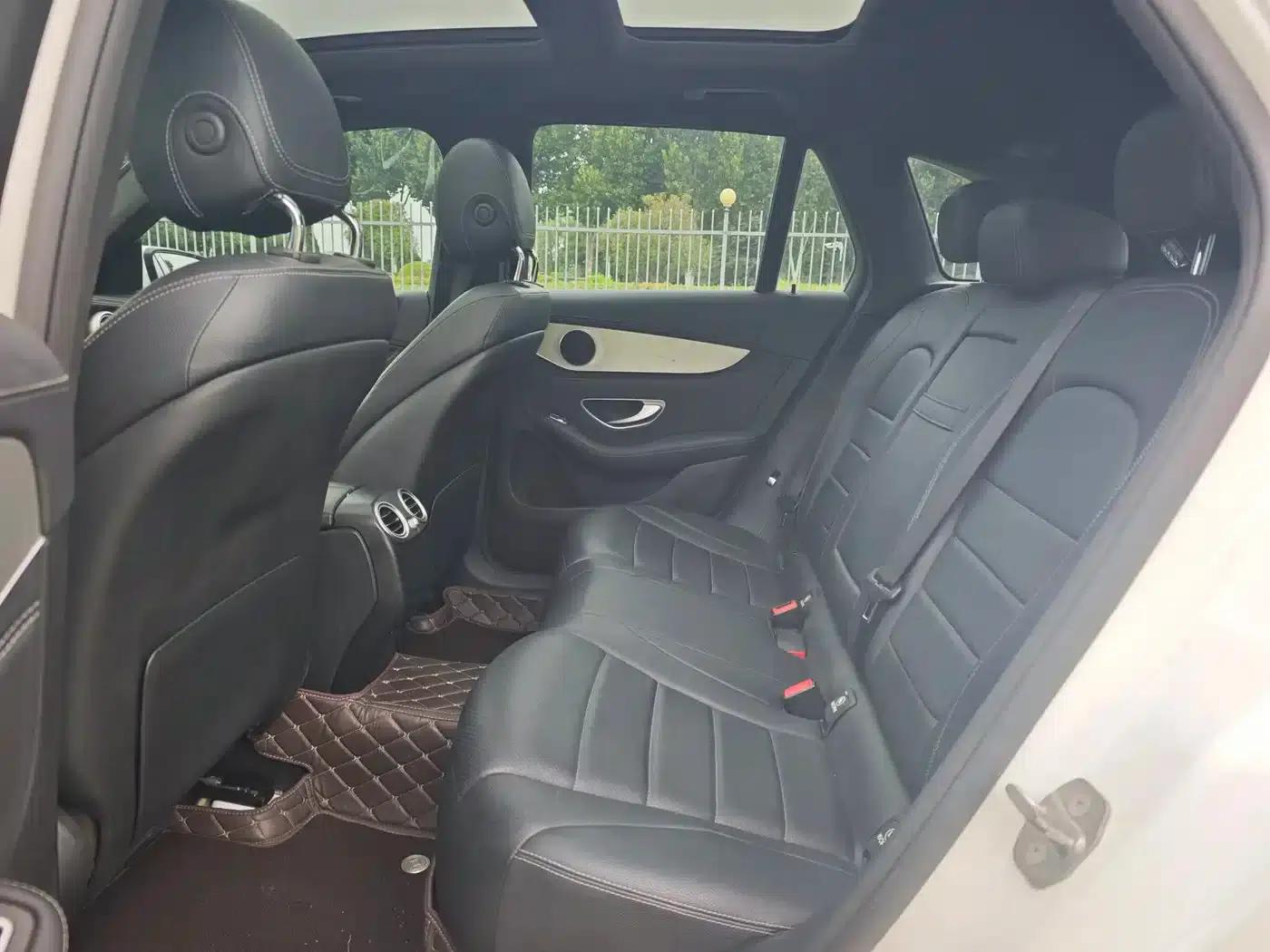 2017 Mercedes-Benz GLC 200 4MATIC — миниатюра 24