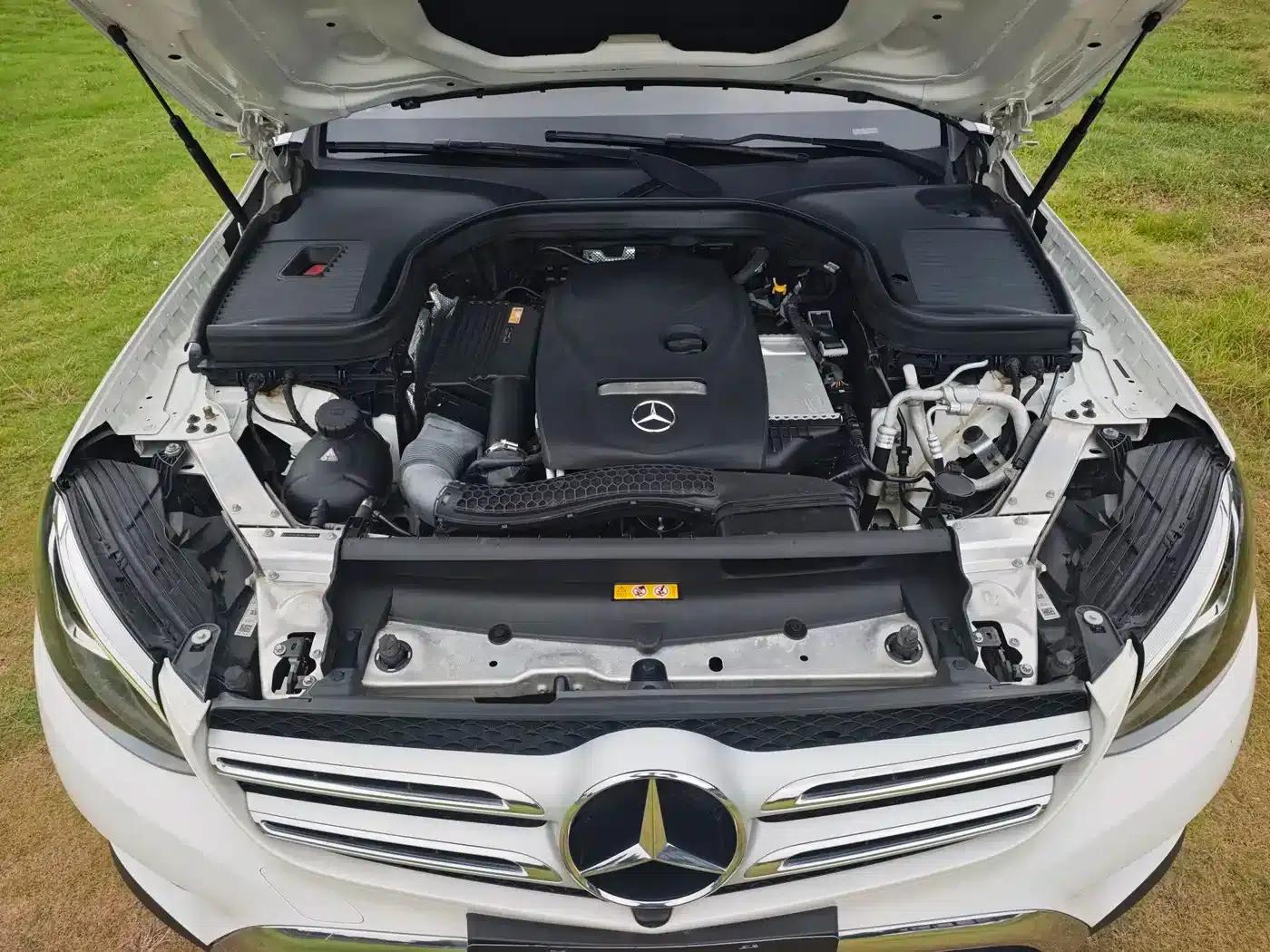 2017 Mercedes-Benz GLC 200 4MATIC — миниатюра 28