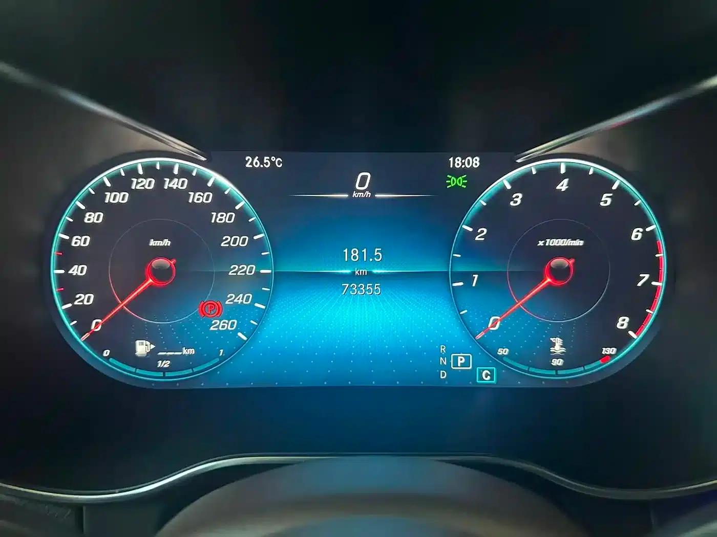 2021 Mercedes-Benz GLC 260 L 4MATIC Luxury — миниатюра 12