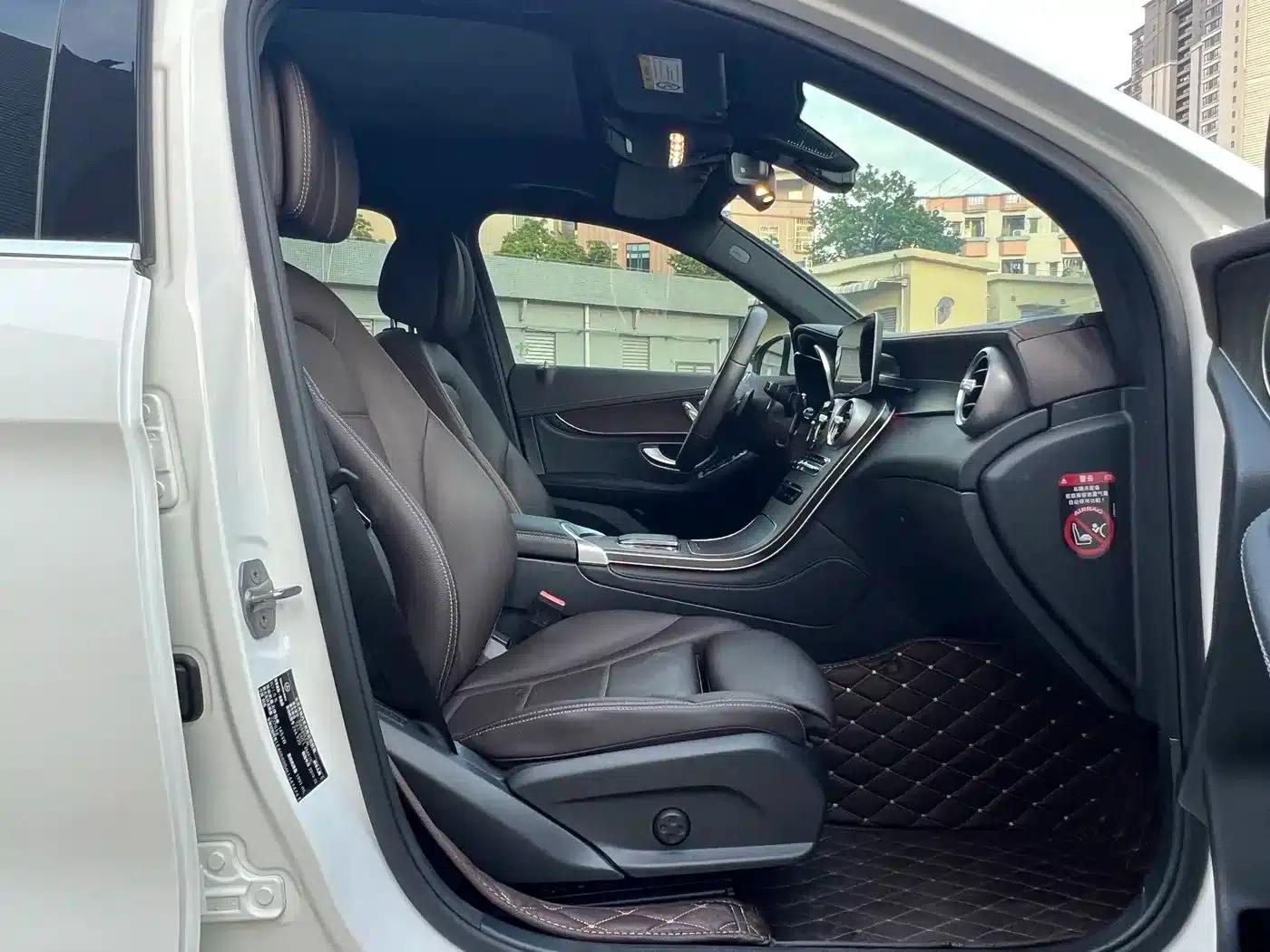 2020 Mercedes-Benz GLC 260 L 4MATIC Luxury — миниатюра 16