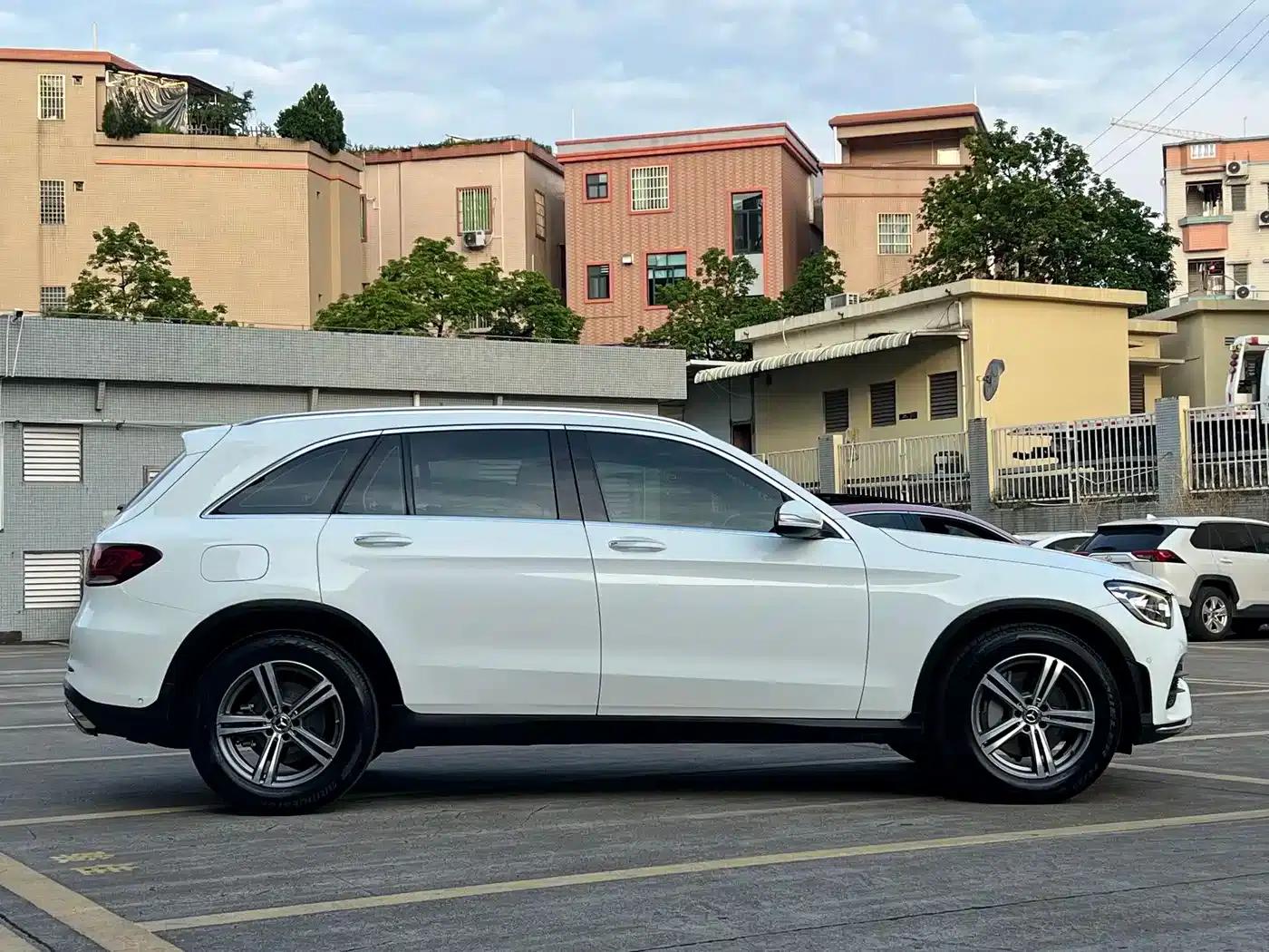 2020 Mercedes-Benz GLC 260 L 4MATIC Luxury — миниатюра 5