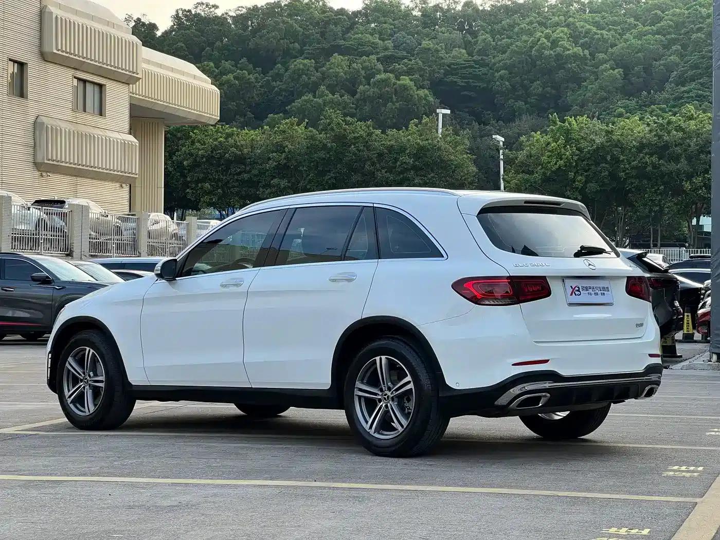 2020 Mercedes-Benz GLC 260 L 4MATIC Luxury — миниатюра 6