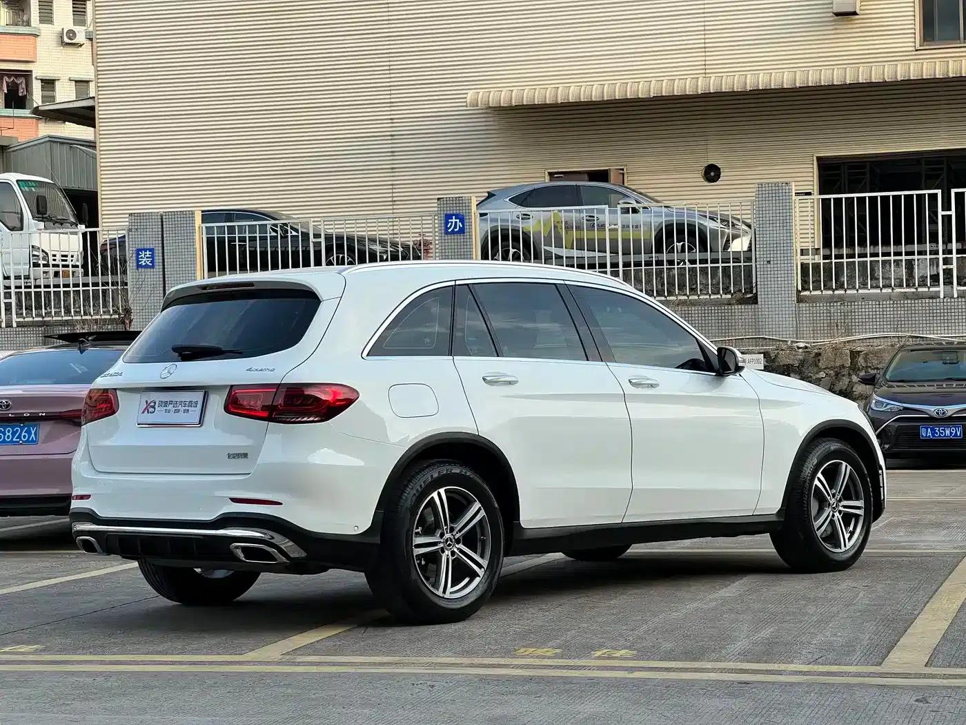 2020 Mercedes-Benz GLC 260 L 4MATIC Luxury — миниатюра 8