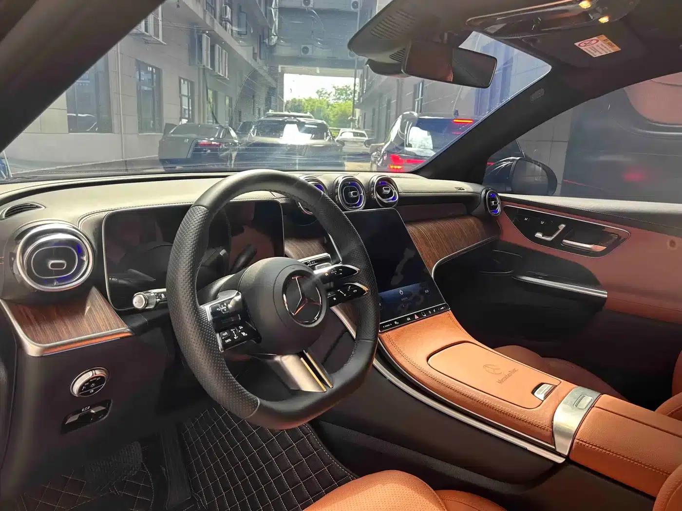 2025 Mercedes-Benz GLC 300 L 4MATIC Dynamic 5-seater — миниатюра 12